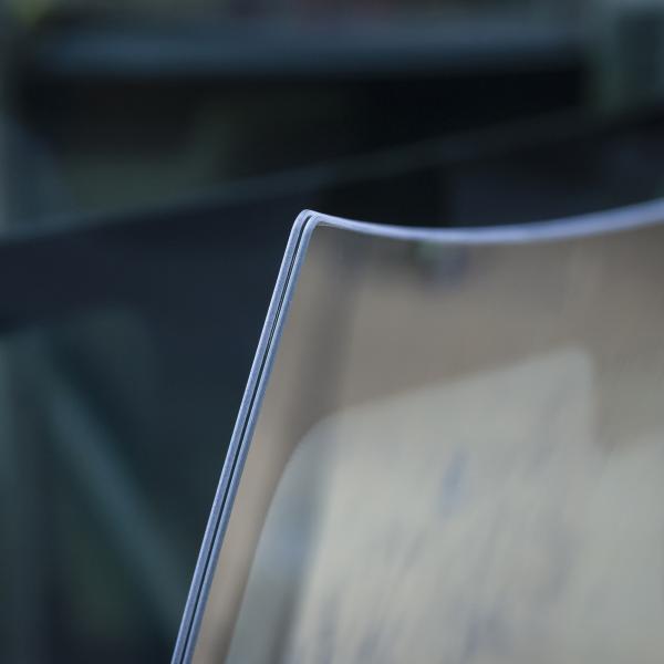 weight light glass